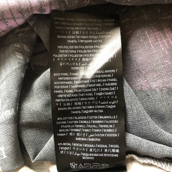 Guess sheer Eiffel Tower tank - Picture 7 of 7